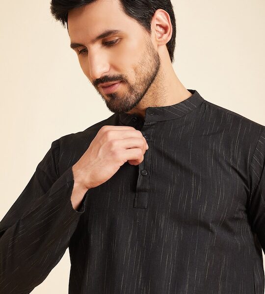 the-timeless-fusion-of-tradition-and-trend-with-kurta-shirts