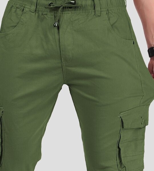 trendy-plus-size-cargo-pants